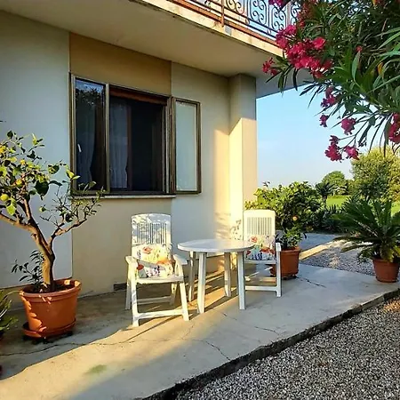 La Celeste A -vi - Italia Апартаменты Montegaldella